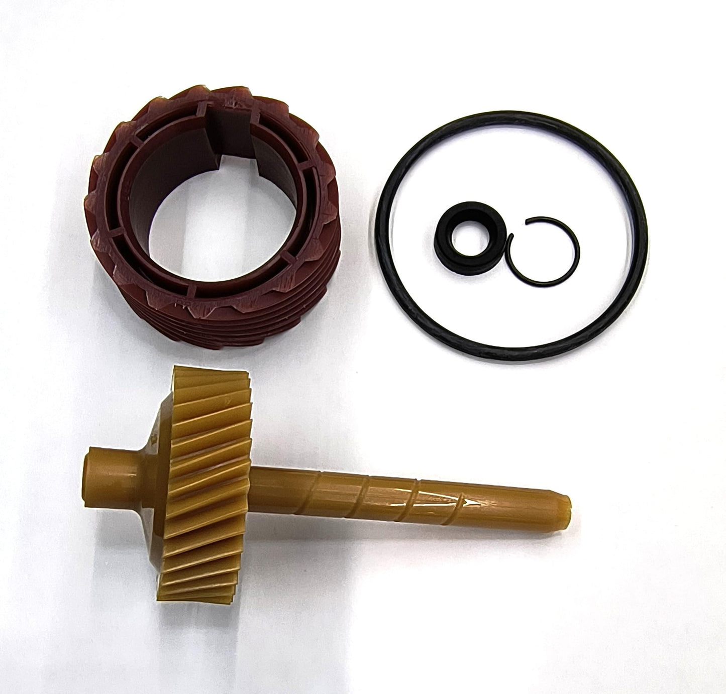 La Speedometer Gear 9780387 35 Tooth Speedometer Driven Gear and 8640517 17 Tooth Drive Gear Plus o-Ring, stem Seal and Seal Retainer.