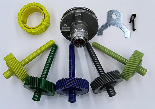 LA Speedometer Gear 700r4 and BOP TH350 retainer, clip, 41-45 tooth driven gears, 19 tooth drive gear, and 2" housing