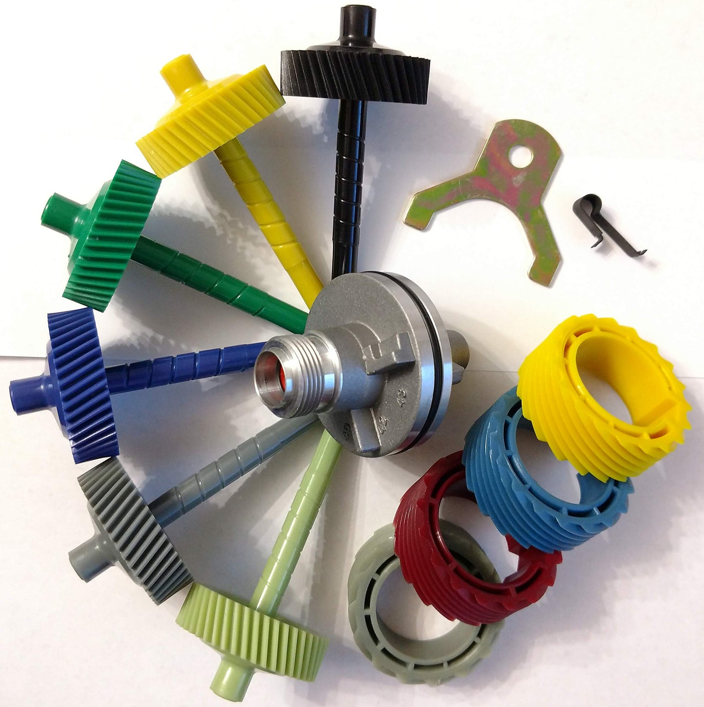 LA Speedometer Gear 700r4 and BOP TH350 retainer, clip, 40-45 tooth driven gears, 15/17/18 and 19 tooth drive gears, and 2"
