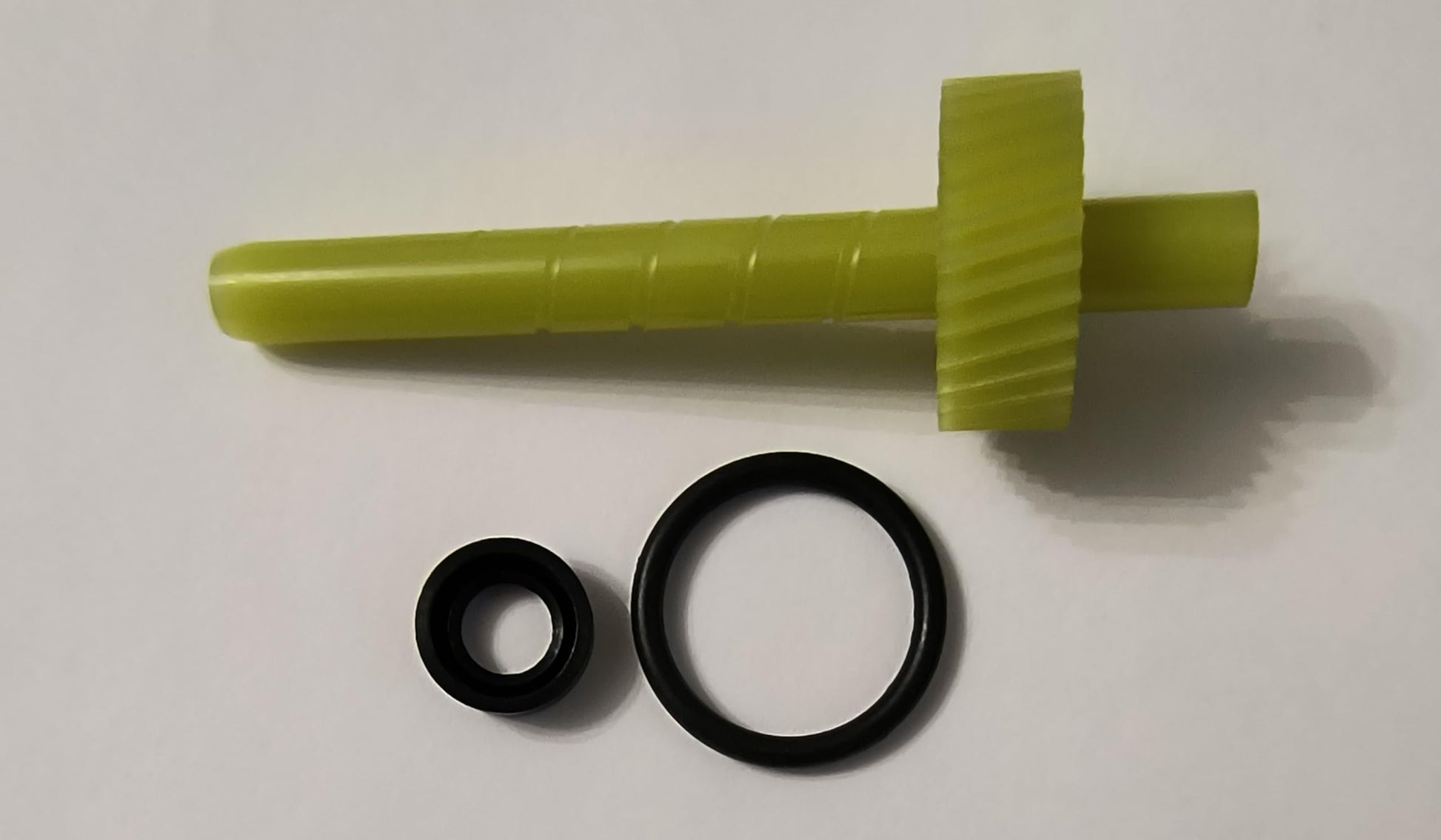 31 Tooth White Natural 403417 2004R, TH125, TH325, 325-4L, and 440-T4 GM Speedometer Governor Driven Gear with oring and