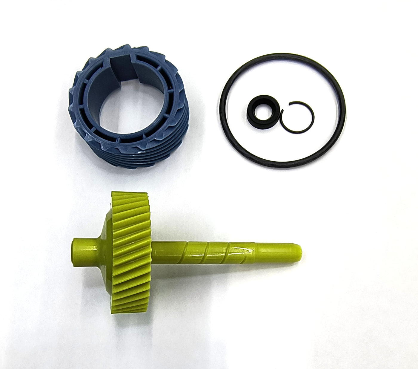La Speedometer Gear 1362195 41 Tooth Speedometer Driven Gear and 8640518 18 Tooth Drive Gear Plus o-Ring, stem Seal and Seal Retainer.