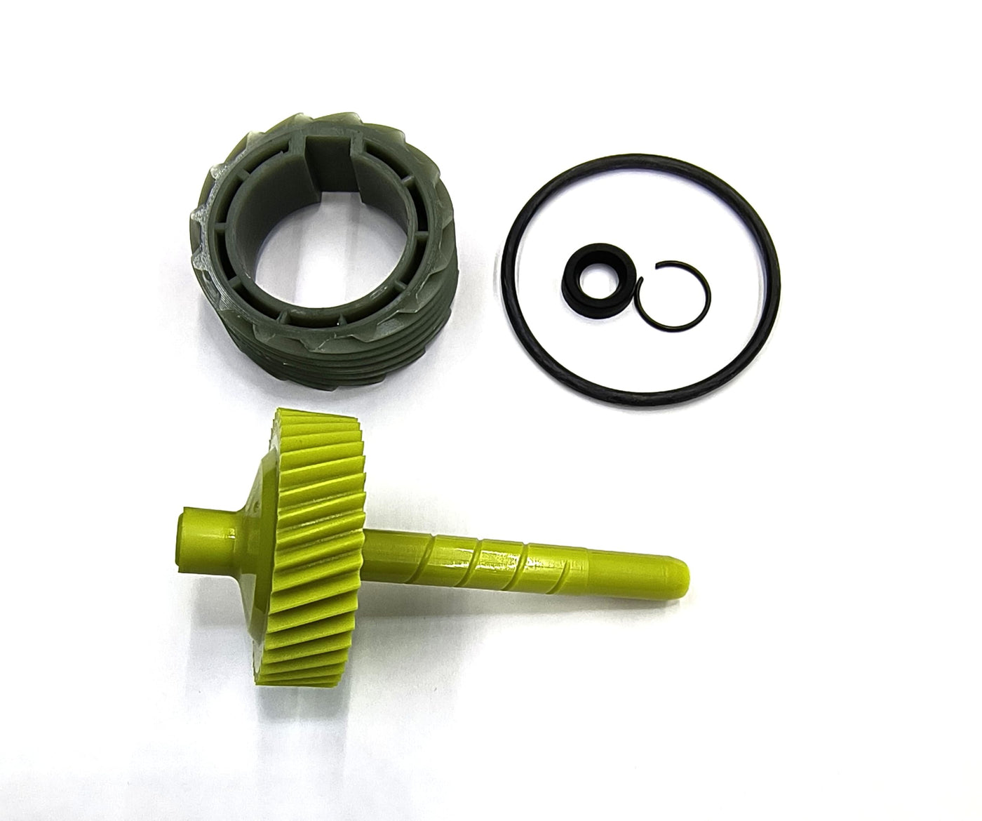 La Speedometer Gear 1362195 41 Tooth Speedometer Driven Gear and 8642620 15 Tooth Drive Gear Plus o-Ring, stem Seal and Seal Retainer.