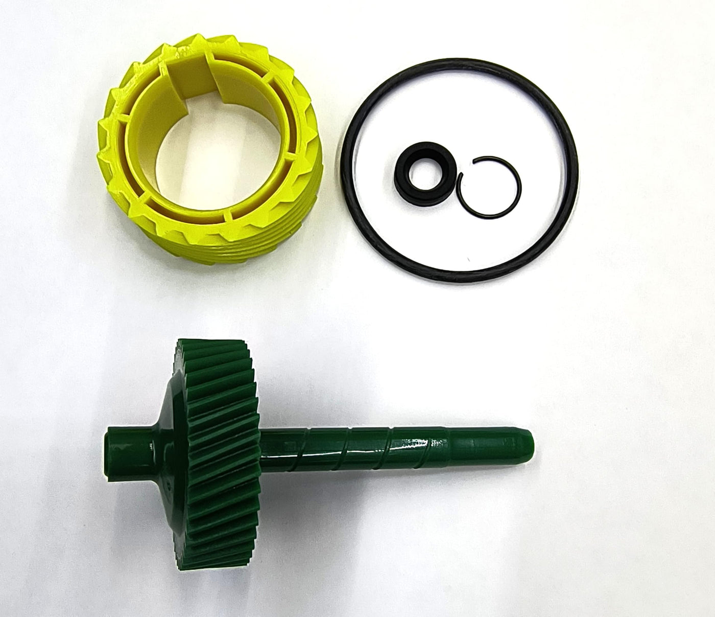 La Speedometer Gear 1362049 42 Tooth Speedometer Driven Gear and 8640519 19 Tooth Drive Gear Plus o-Ring, stem Seal and Seal Retainer.