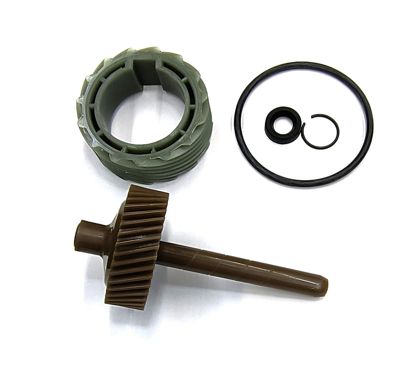 La Speedometer Gear 1359273 39 Tooth Speedometer Driven Gear and 8642620 15 Tooth Drive Gear Plus o-Ring, stem Seal and Seal Retainer.