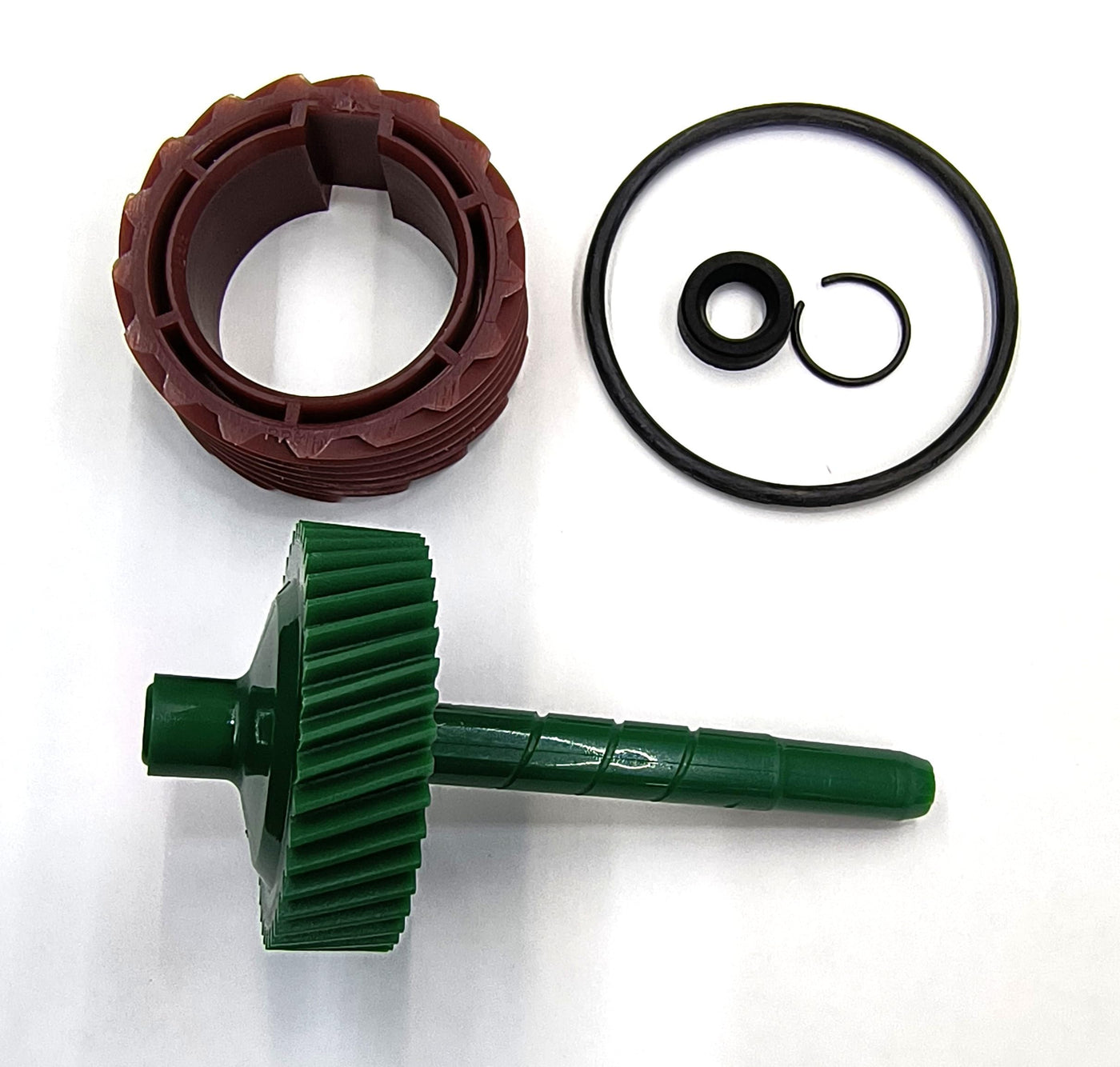La Speedometer Gear 1362049 42 Tooth Speedometer Driven Gear and 8640517 17 Tooth Drive Gear Plus o-Ring, stem Seal and Seal Retainer.